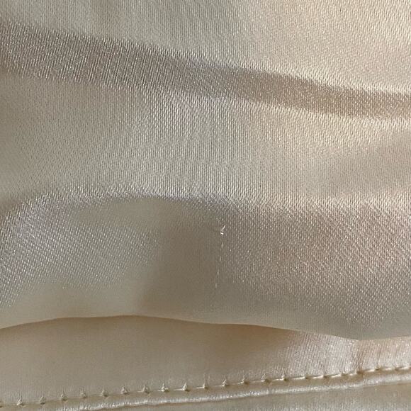 Princess Polly Tie Front O Ring Open Front Satin Tube Top Cream Womens Size 4 - Picture 5 of 6